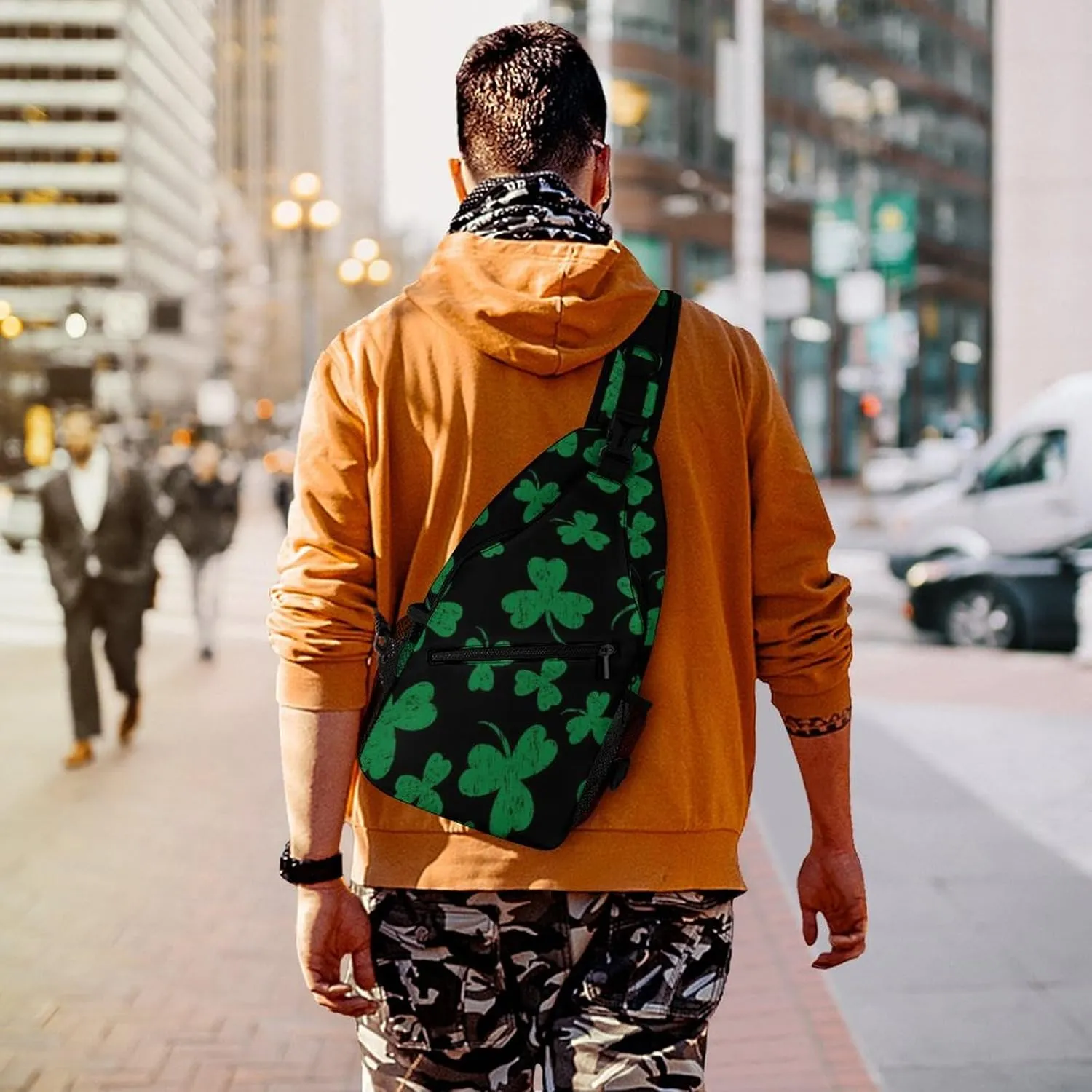 Casual Sling Bag Backpack, Rope Bag, for St Patricks Day Green Shamrock Clover Leaf Grass Shoulder Chest Crossbody Bag, Carry On Bag, Ipad Casual Carrying Tote Case Crossbody Travel Bag for Man/Women
