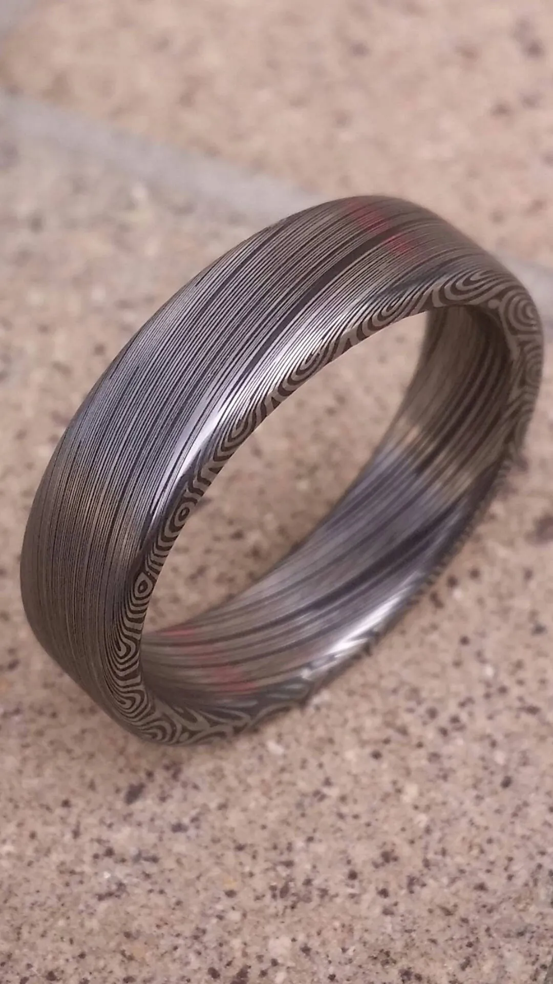 Damascus ring Stainless steel Damascus "dark leaf" Customizable ring! Darker color etch. Damascus steel ring