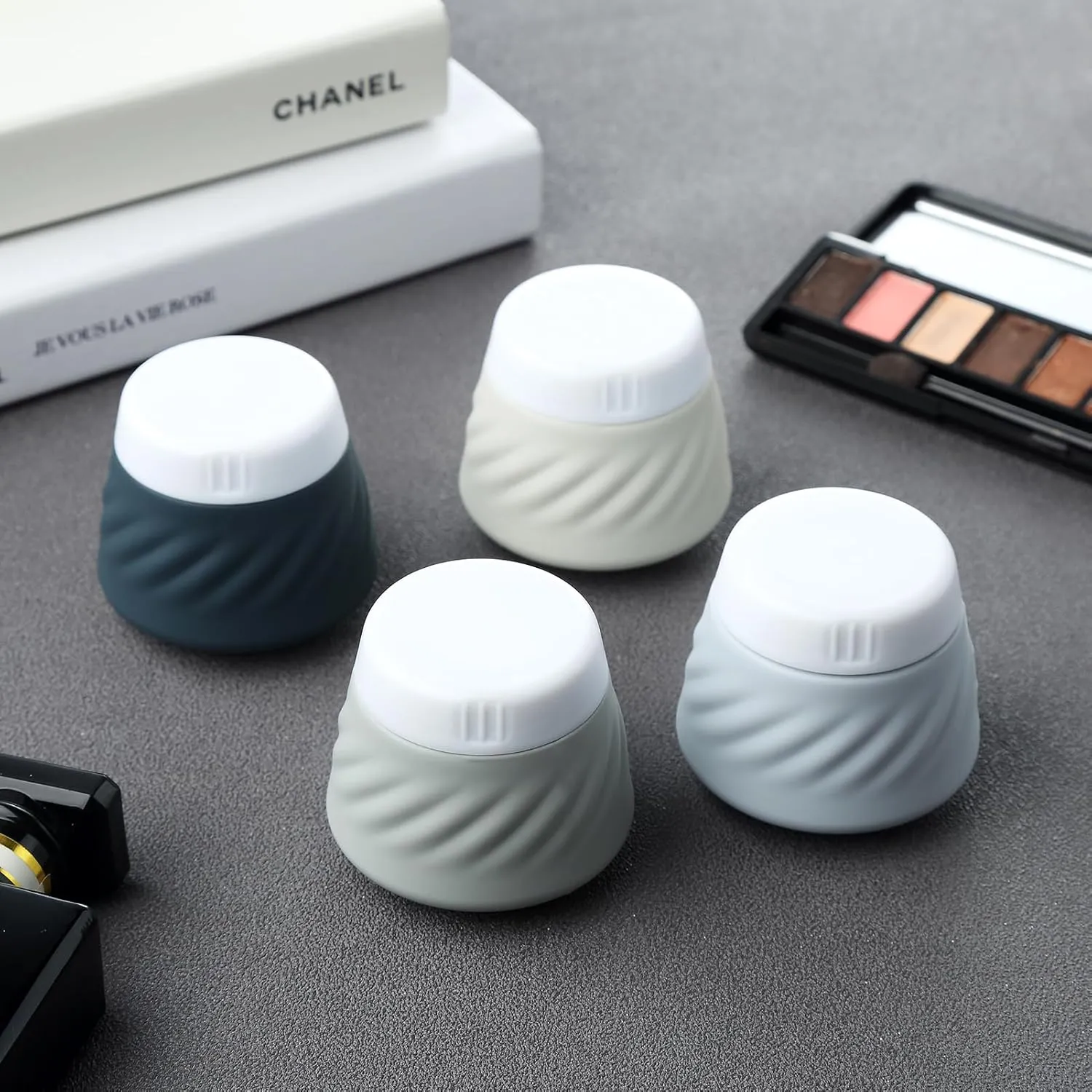 Gemice TSA Approved Travel Containers for Toiletries, 4 Pack Silicone Cream Jars with Convenient Toiletry Bag, Leak-proof Wide Mouth Travel-Size Toiletries Containers with Lid for Cosmetic Cream