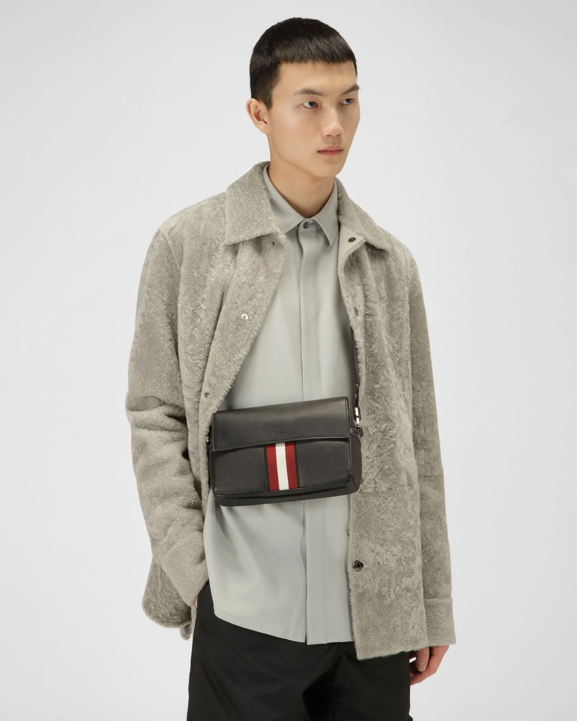 Hymios Leather Cross-Body Bag In Black