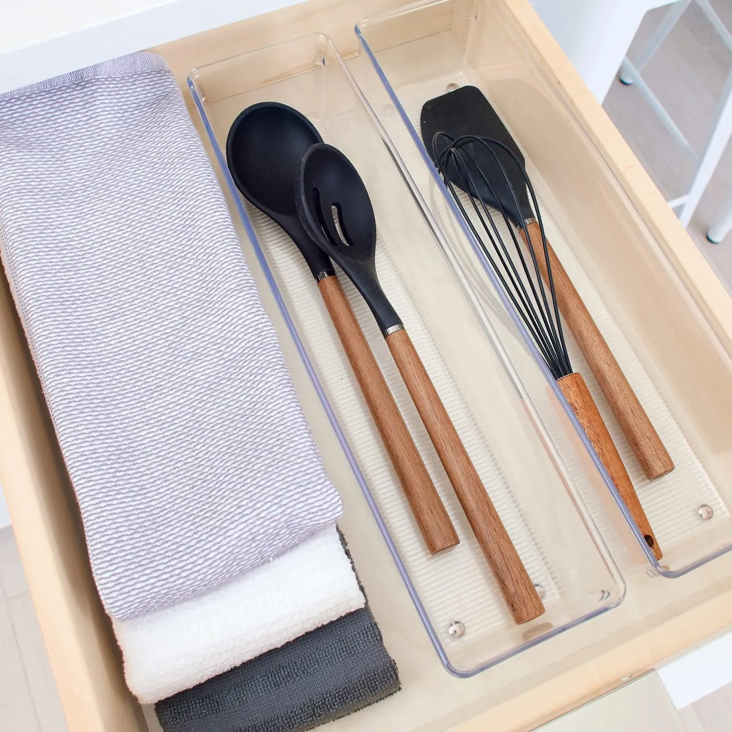 iDesign Linus Kitchen Drawer Organizer for Silverware, Spatulas, Cutlery, Gadgets, Office Supplies, Cosmetics, 4" x 16" x 3", Set of 2, Clear