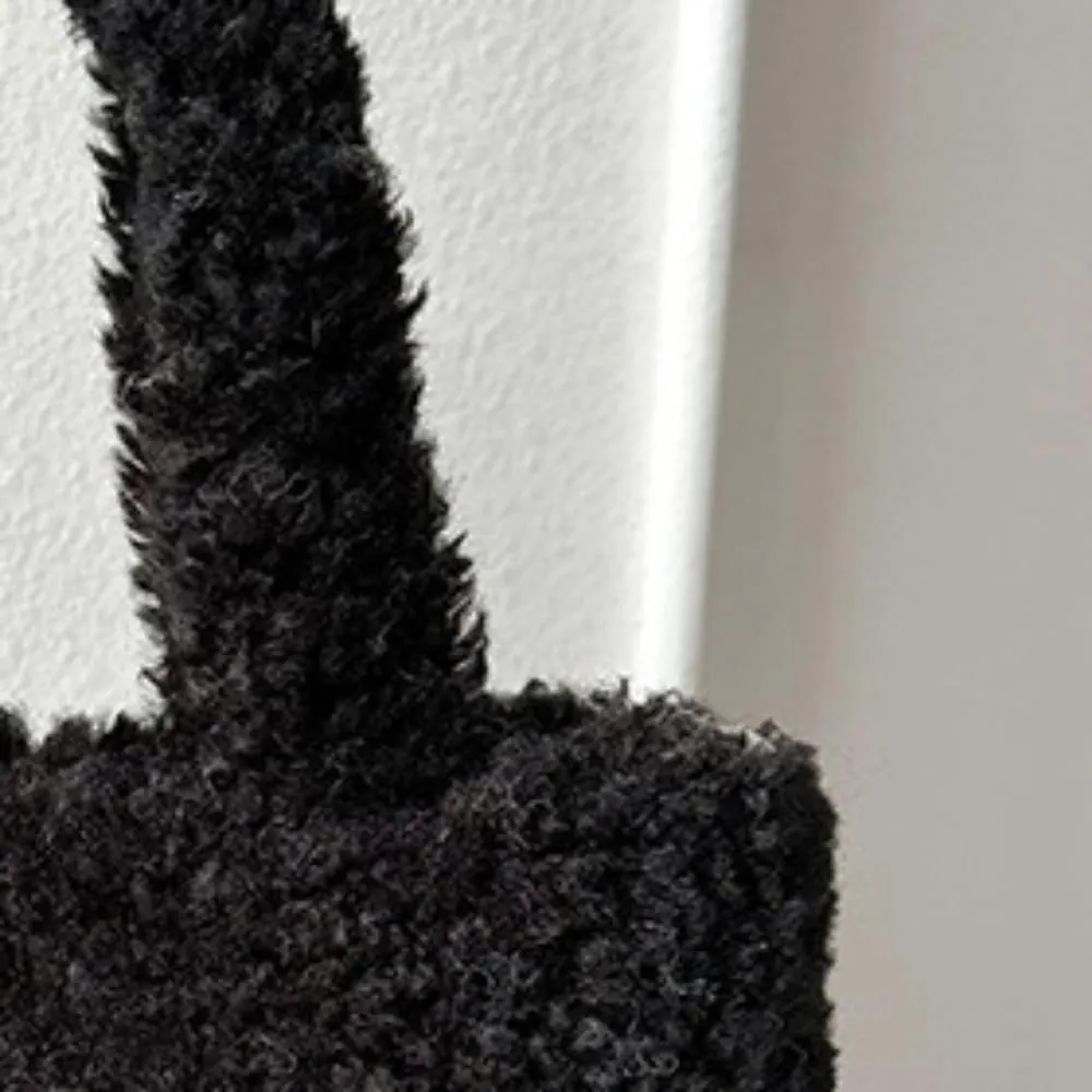 Lamb Wool Handbag Fuzzy Cute Autumn and Winter Fluffy Stylish Chroma Handbag Shoulder Bag Fuzzy Handbag