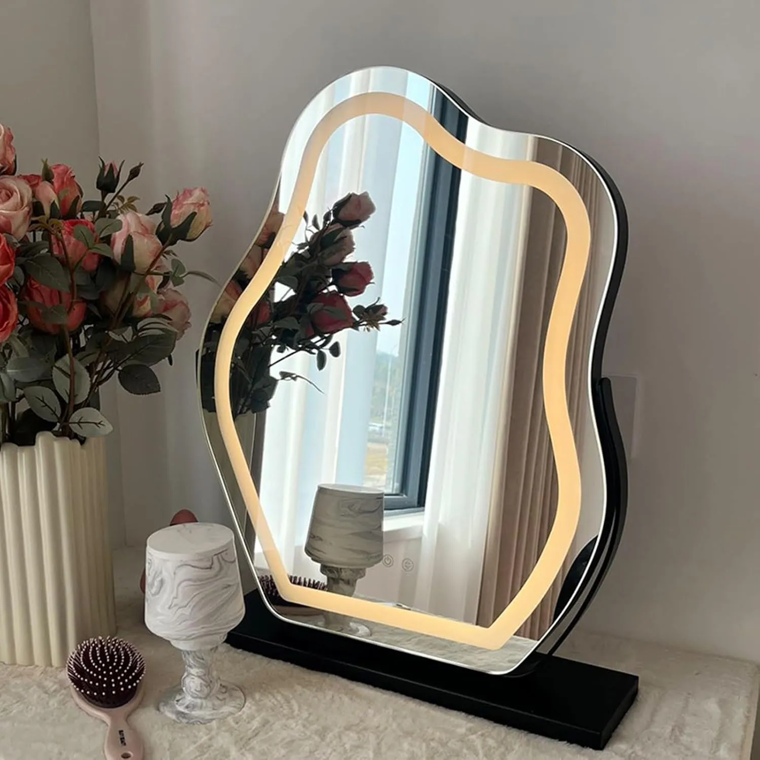 Makeup Mirror With Light Free Standing Desktop Vanity Mirror Gold Large Dressing Table Vanity Mirror For Bedroom，360°Rotating Cosmetic Mirror，Cloud Shape Make-up Mirror With Light(White,43x58cm)