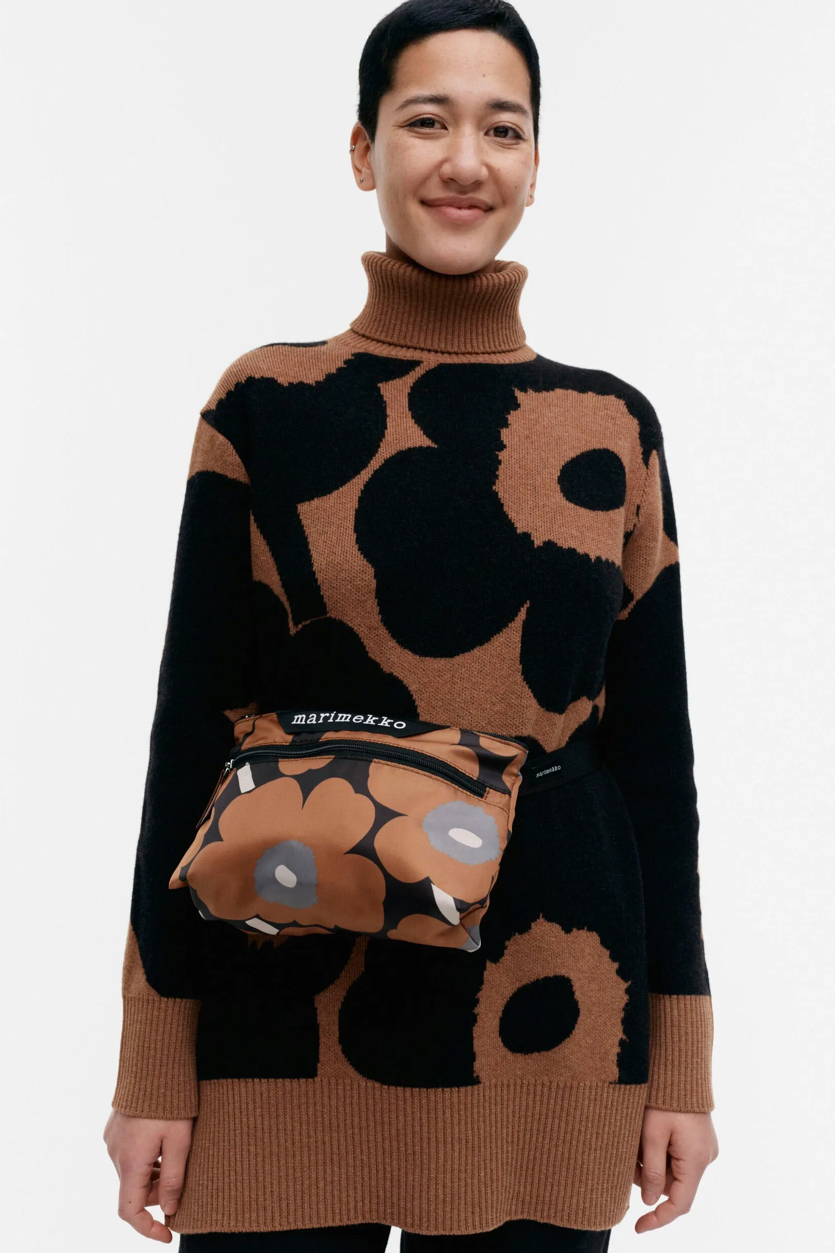 Marimekko Neat Crossbody Unikko Small