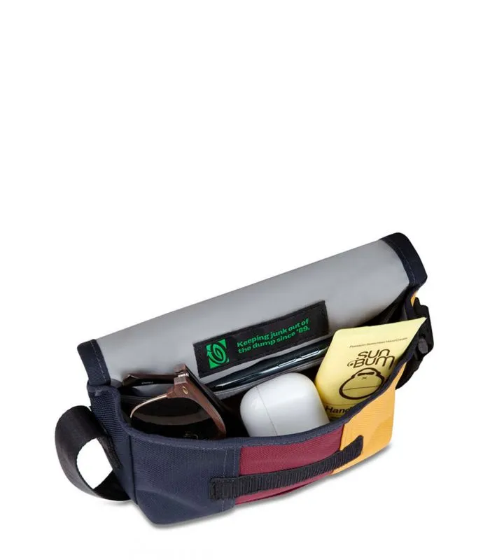 Micro Classic Messenger Bag