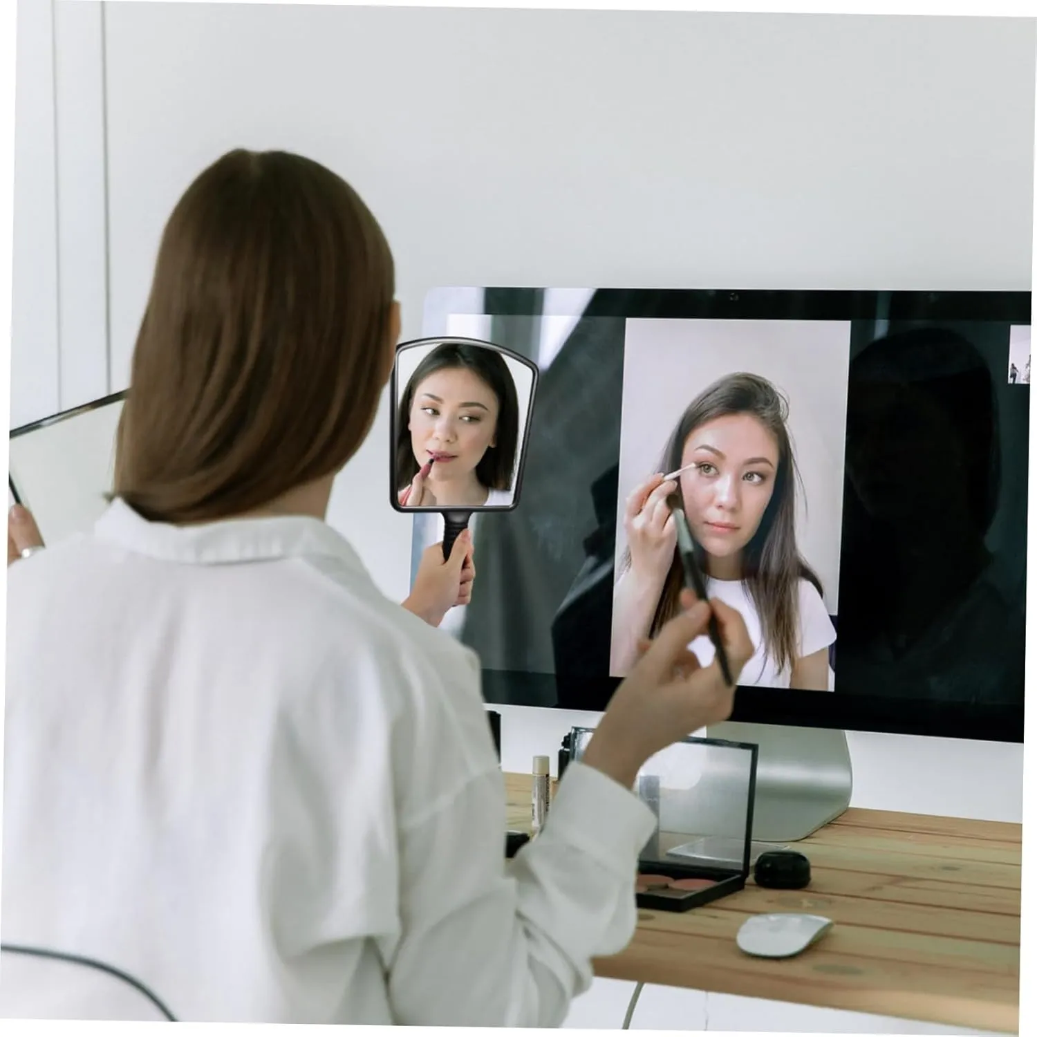 POPETPOP Square Handheld Makeup Mirror Ergonomic -Skid Handle for Barbers Makeup Artists Compact Design for Easy Use for Salon Routine