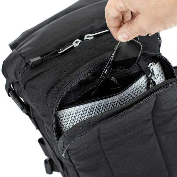 SLING PRO Messenger Bag