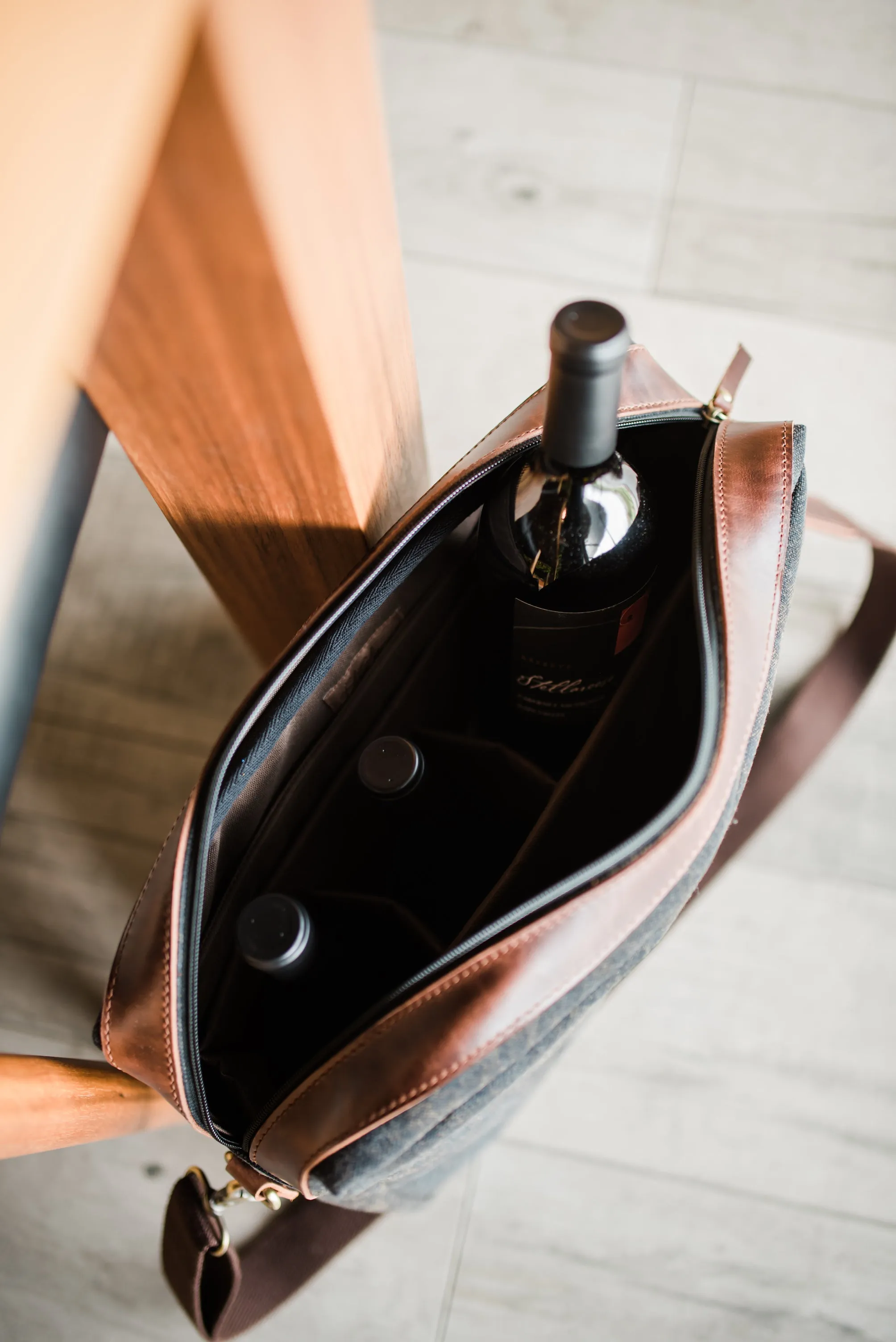 The Peddler: Leather laptop attache / wine sales bag