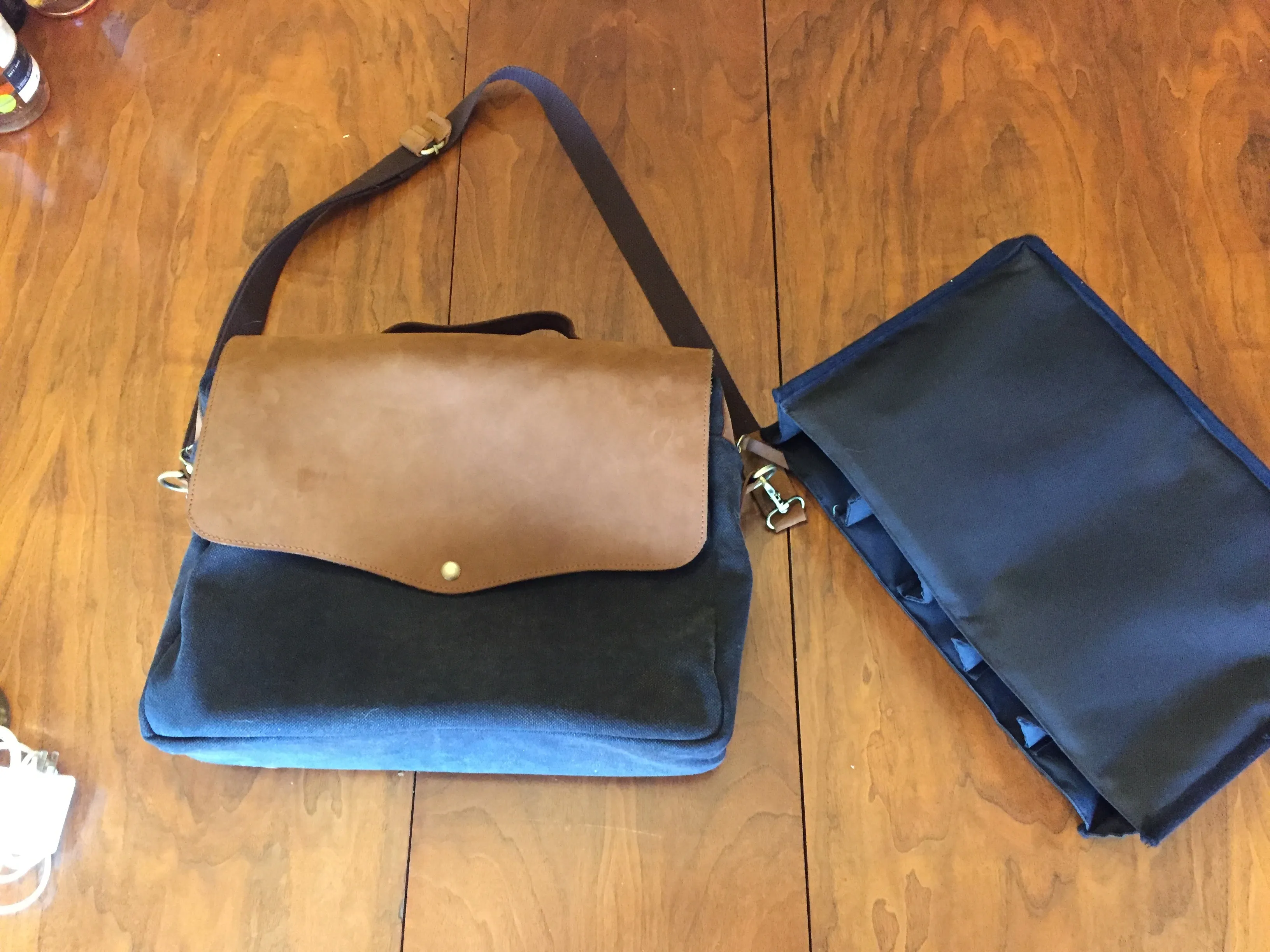 The Peddler: Leather laptop attache / wine sales bag