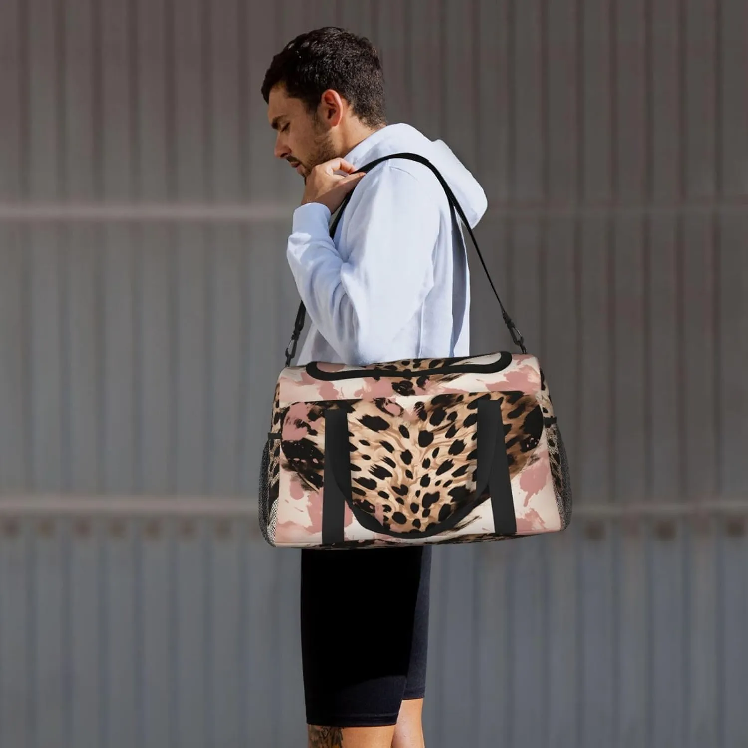 Travel Duffel Bag For Men Women, Leopard Print Love Heart Art Carry On Sport Gym Bag With Shoulder Strap Lightweight Waterproof Weekender Bag Overnight Bag