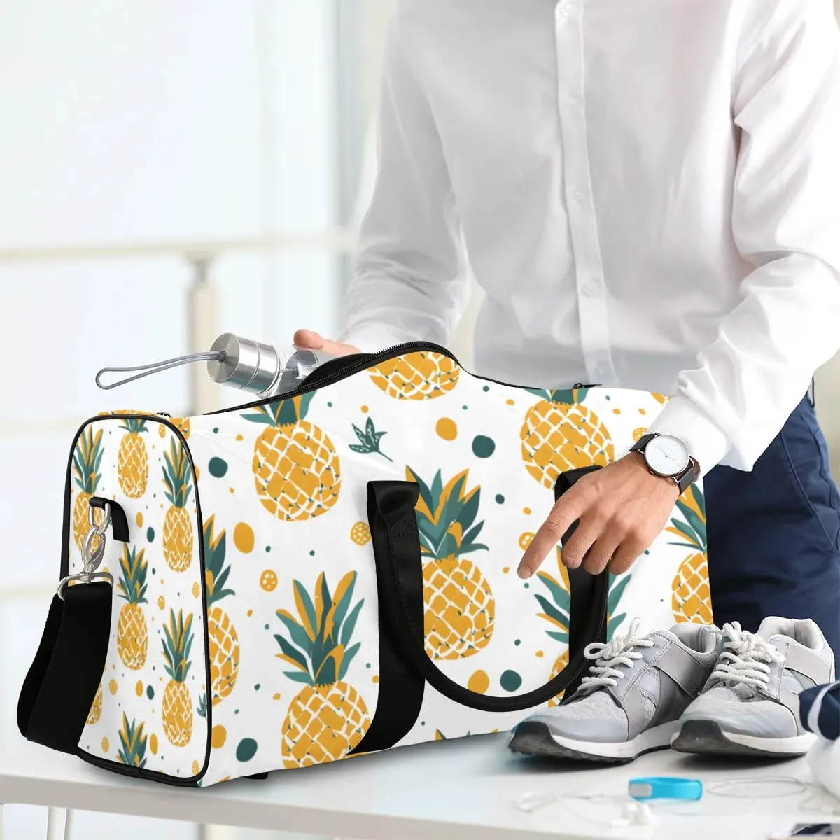 Travel Duffle Bag Dots Pineapple Gym Bags for Men Women Travel Duffel Bags with Adjustable Shoulder Strap Carry On Weekender Bag