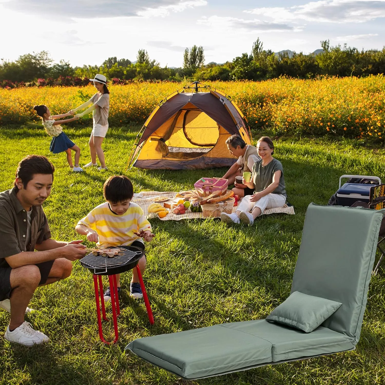 Versatile and Lightweight Foldable Portable Chair for Outdoor Travel, Fourteen-Position Adjustable Recliner, Light Green